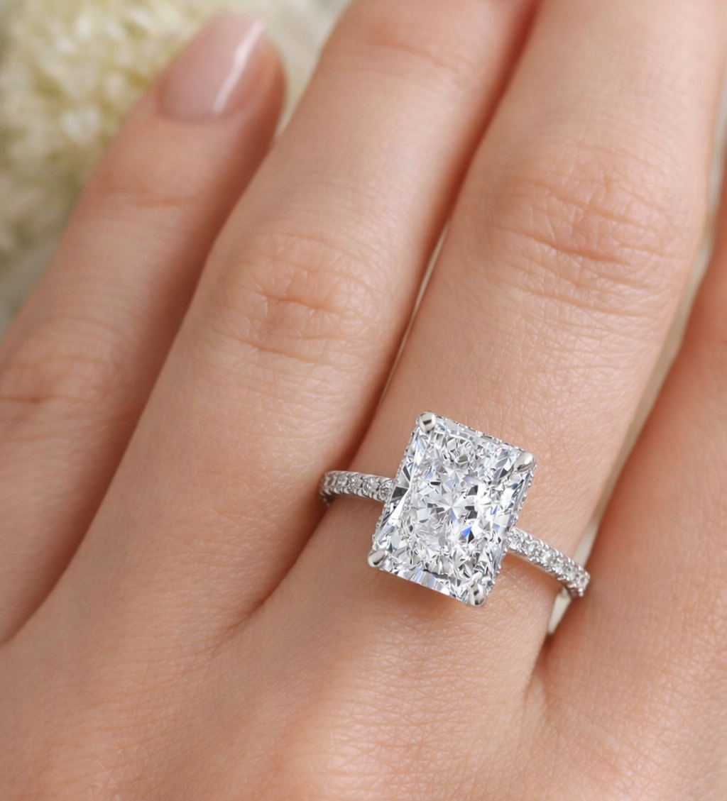 Meéra Hidden Halo 925 Sterling Silver Radiant Cut Ring